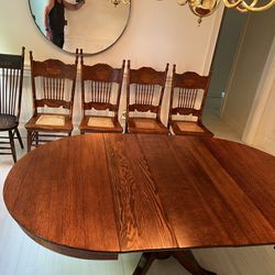 Antique dining Table And Chairs