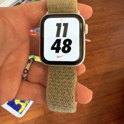Apple Watch 5 Series 40 Mm