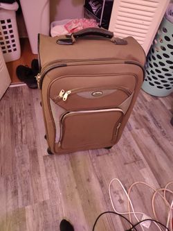 Gh Bass Suitcase Luggage 