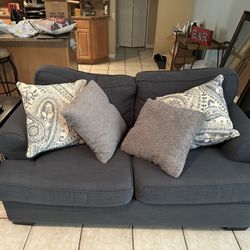 Contemporary Indigo Riley Blue Loveseat Sofa Couch