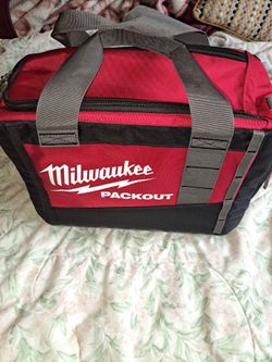 Milwaukee tool bag 15"