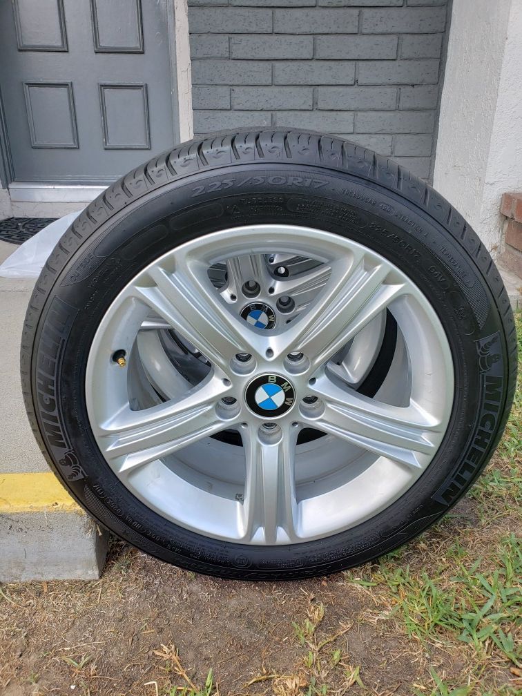BMW OEM 17 inch wheels and Michelin Run Flats