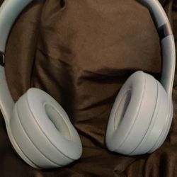 Solo Beats 4 blue version