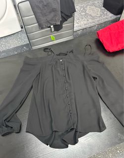 Blusa de mujer negra express