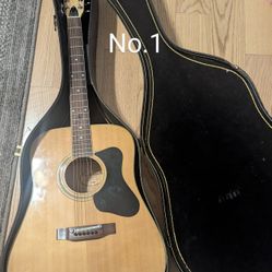 Acoustic Guitar 