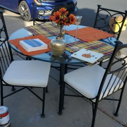 Dinner Table & Chairs