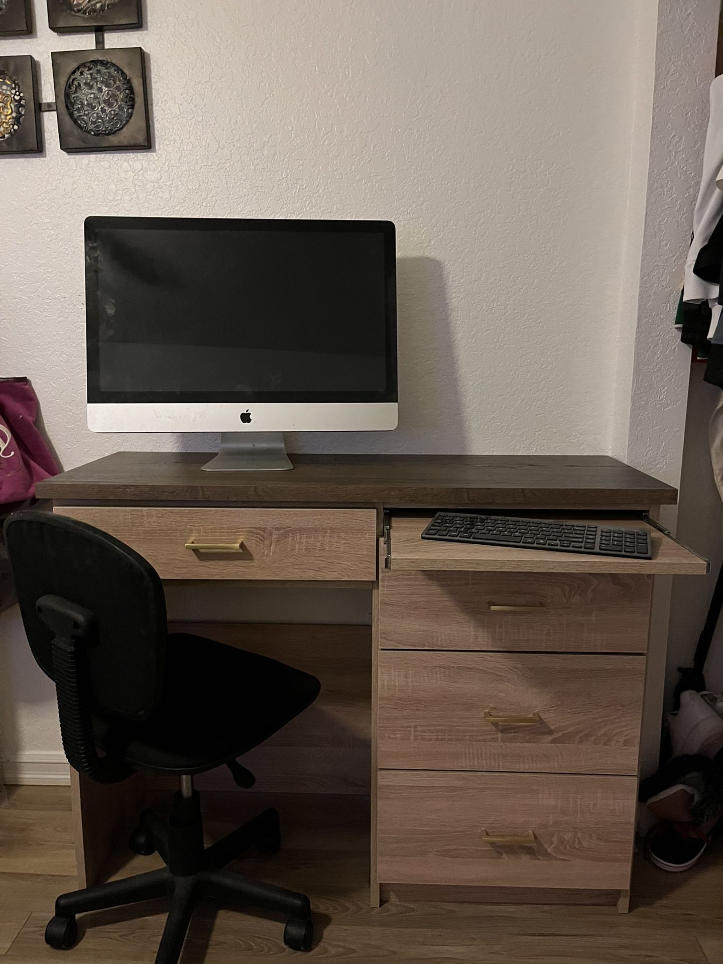 Computer Table