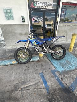 Yamaha YZ Dirt Bike Blue Motocross