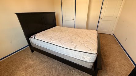 Queen Bedroom Set (black)
