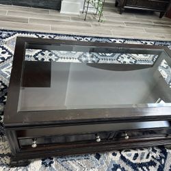 Solid Wood 2 Piece Coffee And End Table 