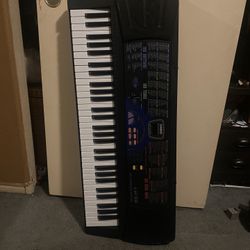 Casio LK-33 Black 61 Keys 100 Song Bank Portable Electronic Keyboard