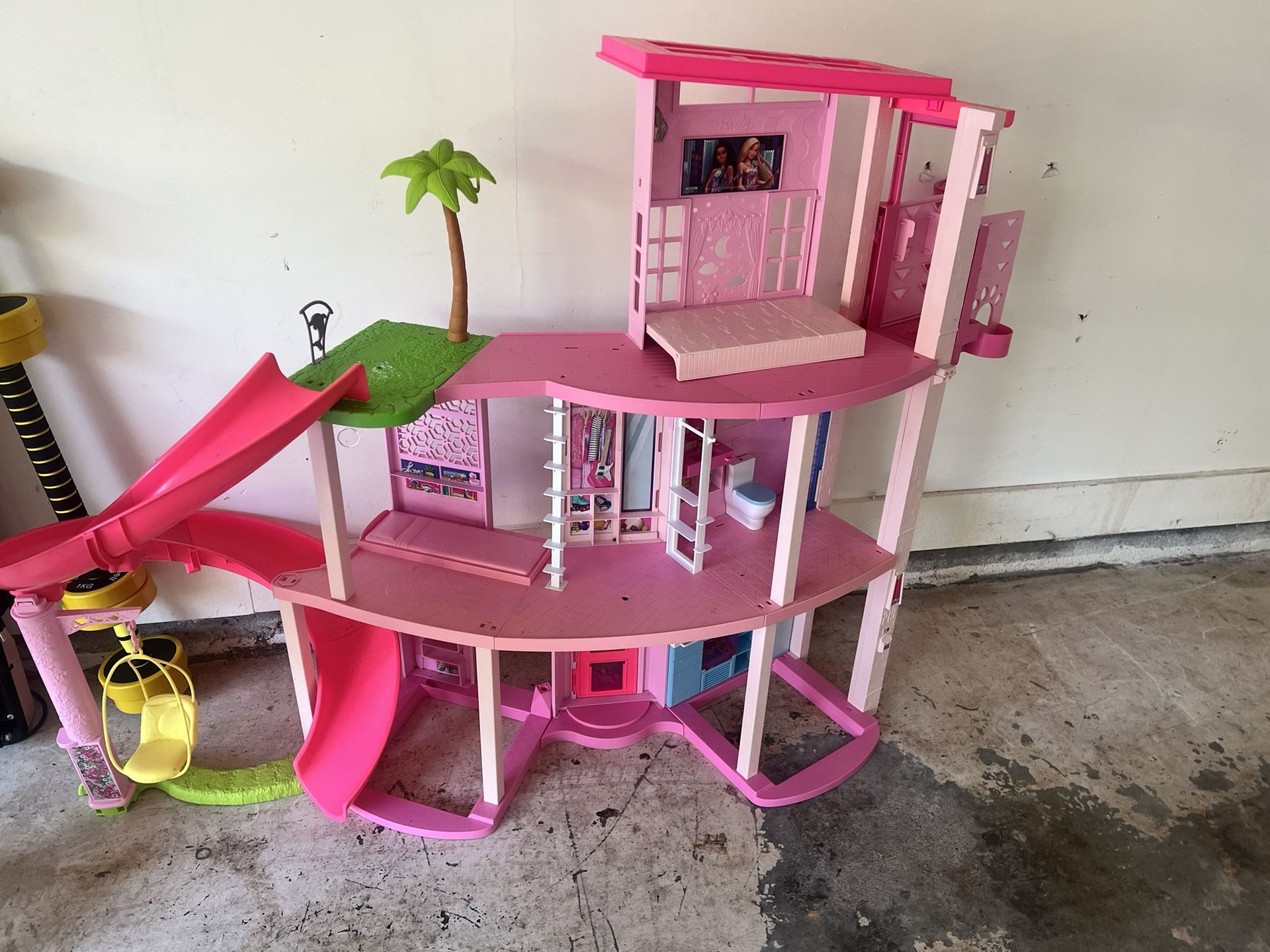 Barbie Dream House