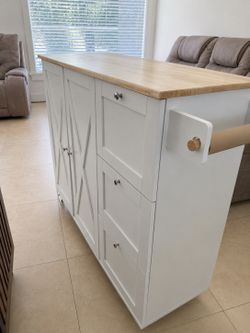 Kitchen Island