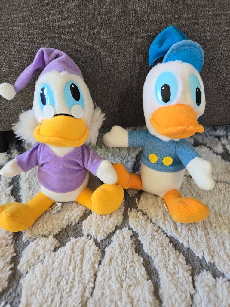 Vintage Ducks From Mickeys Christmas Collection