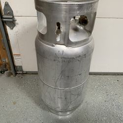 33.5lb Propane Tank