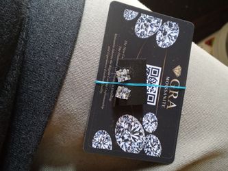 4ct square diamond earings