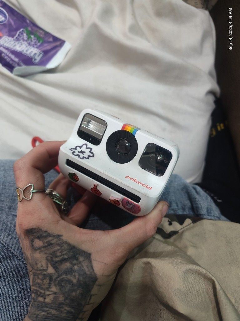 Polaroid Go