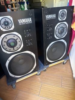Yamaha ns1000m match pair speakers