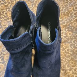 NAVY BLUE SUEDE ANKLE BOOTS