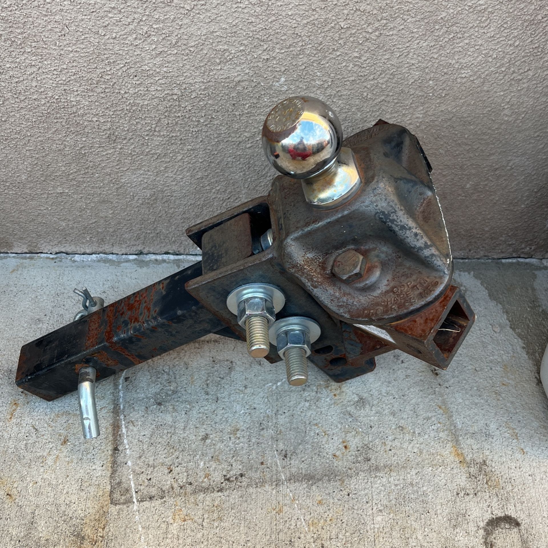 Distribution Hitch