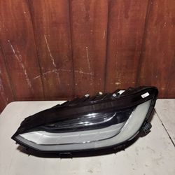2016-2021 Tesla Model X Headlight **Original** (left)