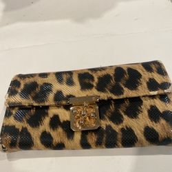 LEOPARD PRINT VINYL CHECKBOOK WALLET