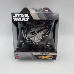 Hot Wheels Star Wars OBI-WAN KENOBI’S JEDI INTERCEPTOR