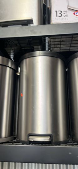 Koehler trashcan rounded shape