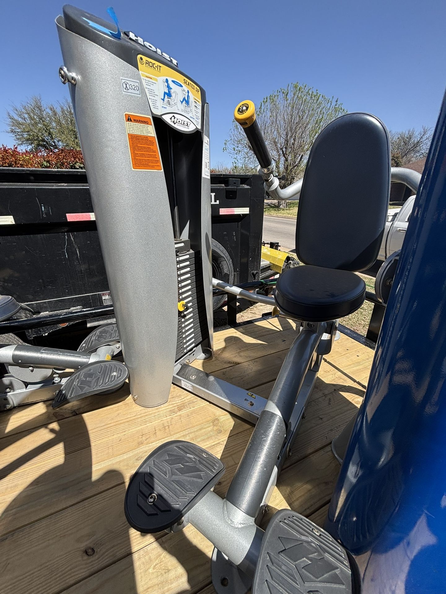 Hoist Dip Machine