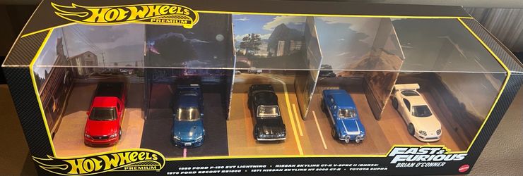 Hot Wheels Premium Fast & Furious Bundle of 5