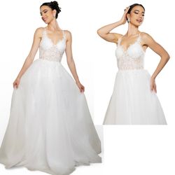 New With Tags Tulle & Lace Corset Wedding Gown & Wedding Dress $150