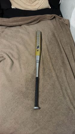Worth Gold EST Xtra Softball Bat 34" 28 oz Alcalyte C555 Exterior Shell