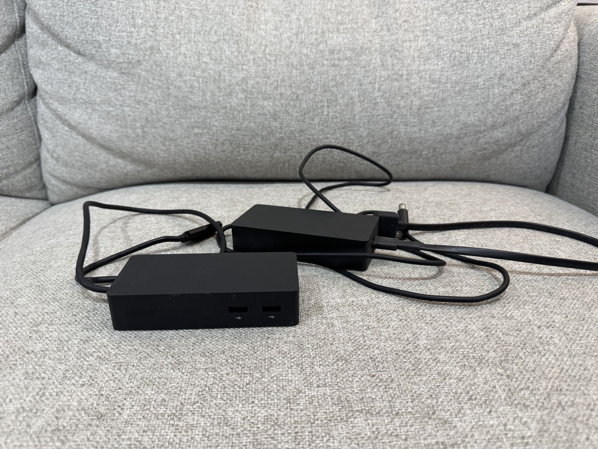 Microsoft Surface Dock Station