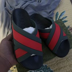 Slides size 7
