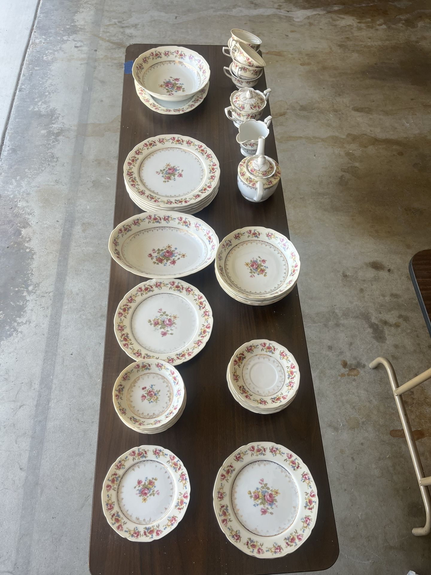 GOLD CASTLE JAPAN CHINA SET