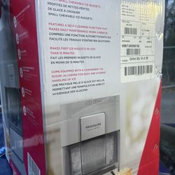 Frigidaire Ice Maker
