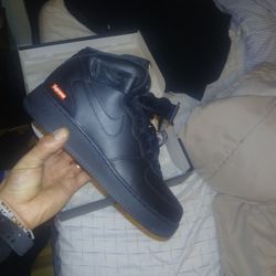 Supreme AIRFORCE BLACK 10.5 Ds