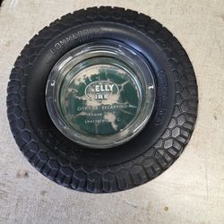 Vtg Kelly  Tire Service  Ashtray 