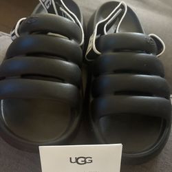 UGG SLIDES
