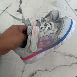 Tenis Talla 9k Para Niñasz.Under Armour
