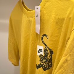 Nike T Shirt