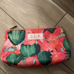 CLINIQUE Floral Cosmetic Makeup Bag Zipper Pouch by Lulu DK. 