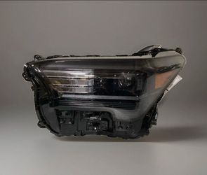 2024 2025 TOYOTA TACOMA LEFT HEADLIGHT USED OEM LETTER A