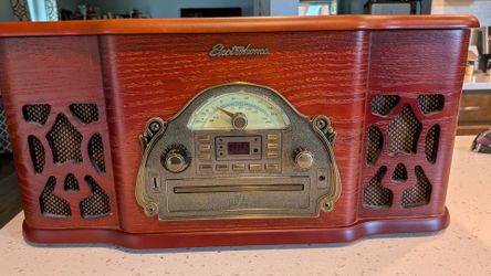 Electrohome Wellington Revtro stereo system