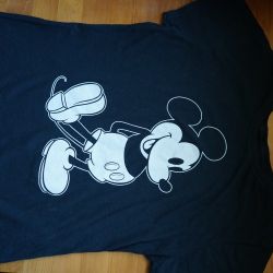 Mickey Mouse Shirt. Size XL.