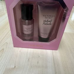Velvet Petals Victoria’s Secret 