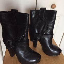 Enigma Ladies Black Leather Short Boot, Womens Size 5.5 (36)