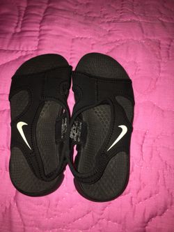 Nike Sandles