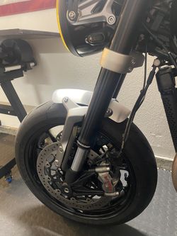 Motone Shorty Fender Triumph Speed Twin