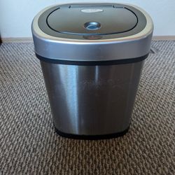 Hands-Free Trash Can 2 Gallon Kitchen Office Size Touch free Simple Human Battery Powered Auto Opening Stainless Steel Metal Waste Basket Rubbish Bin 